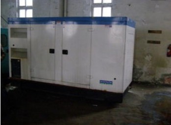 阳泉康明斯150kw大型柴油二手发电机组